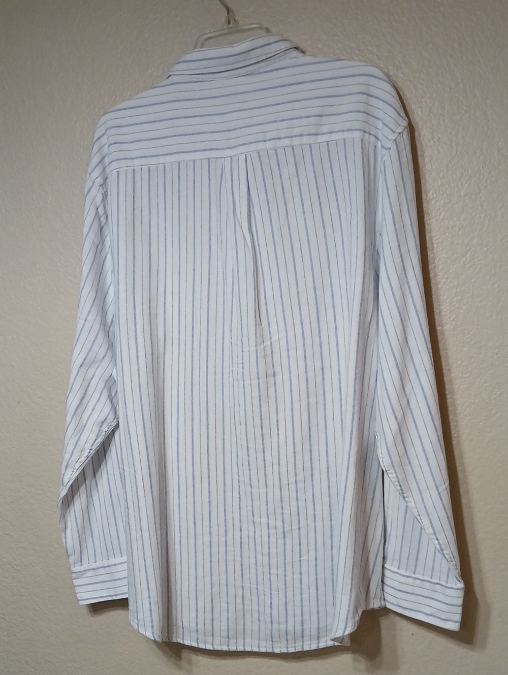 Free Assembly Button-Down Shirt - Picture 8 of 9